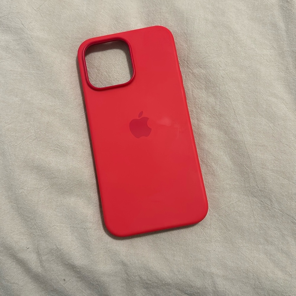 iPhone 14 Pro Max apple silicone case in red
